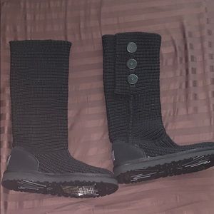 black ugg boots never worn size 8